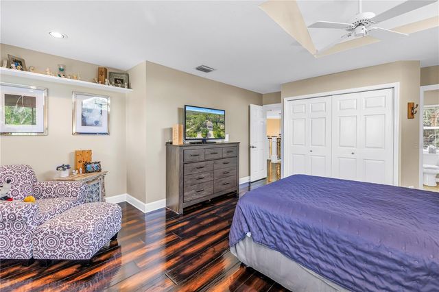 2269 KENT DRIVE, Largo, FL 33774