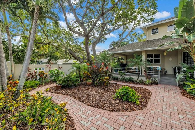 2269 KENT DRIVE, Largo, FL 33774