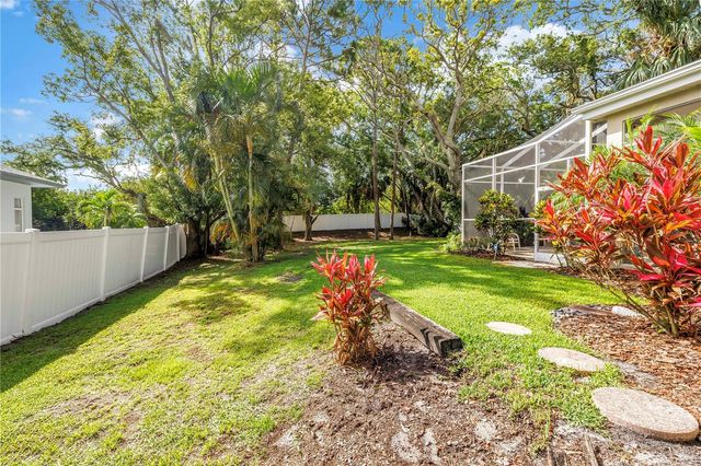 2269 KENT DRIVE, Largo, FL 33774