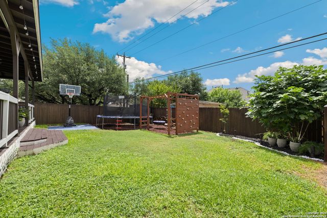 606 LORIMOR CT, San Antonio, TX 78258