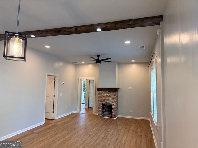 31 Mildred Place NW, Atlanta, GA 30318