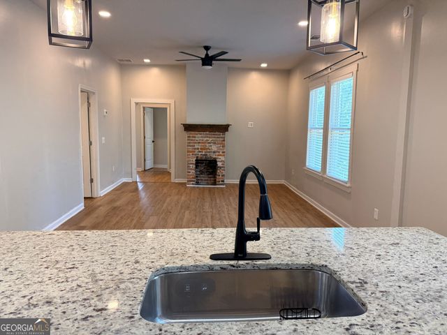 31 Mildred Place NW, Atlanta, GA 30318