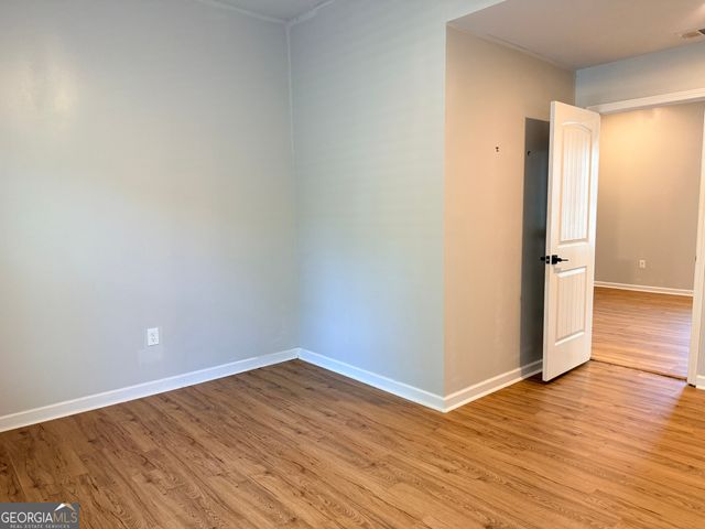 31 Mildred Place NW, Atlanta, GA 30318