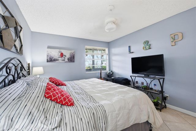 462 Normandy J, Delray Beach, FL 33484