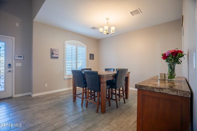 912 SUMMER NIGHT Place, El Paso, TX 79928