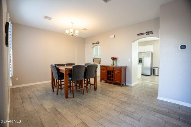 912 SUMMER NIGHT Place, El Paso, TX 79928