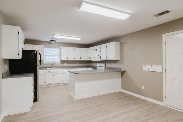 513 Hidden Forest Drive, Bryant, AR 72022