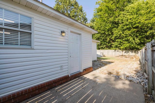 513 Hidden Forest Drive, Bryant, AR 72022