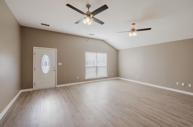 513 Hidden Forest Drive, Bryant, AR 72022
