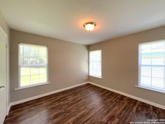 167 Brandywine Ave, San Antonio, TX 78228