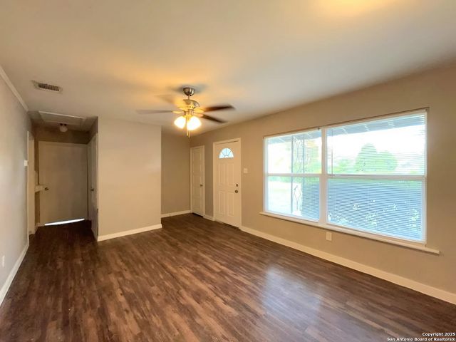 167 Brandywine Ave, San Antonio, TX 78228