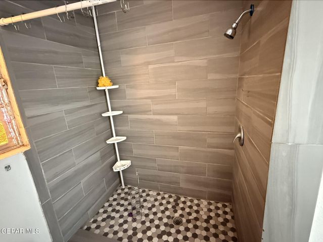 304 Ramona Avenue, El Paso, TX 79915