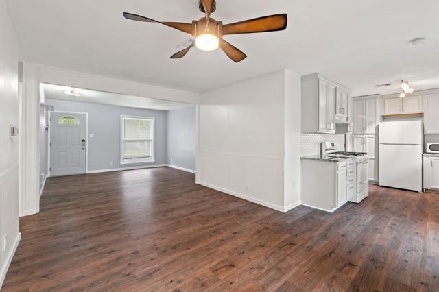 5811 Glenhollow PATH, Austin, TX 78745