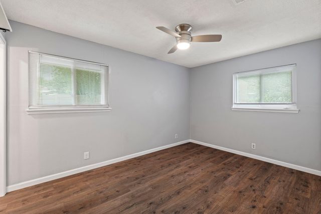 5811 Glenhollow PATH, Austin, TX 78745