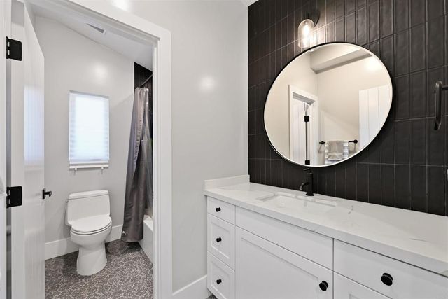 3580 Garfield Street, Carlsbad, CA 92008