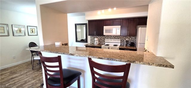 2300 East SILVERADO RANCH Boulevard 2006, Las Vegas, NV 89183