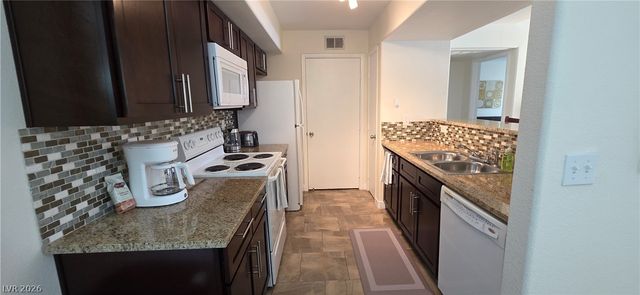 2300 East SILVERADO RANCH Boulevard 2006, Las Vegas, NV 89183