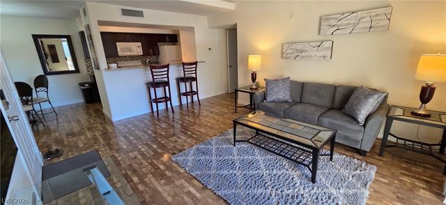 2300 East SILVERADO RANCH Boulevard 2006, Las Vegas, NV 89183