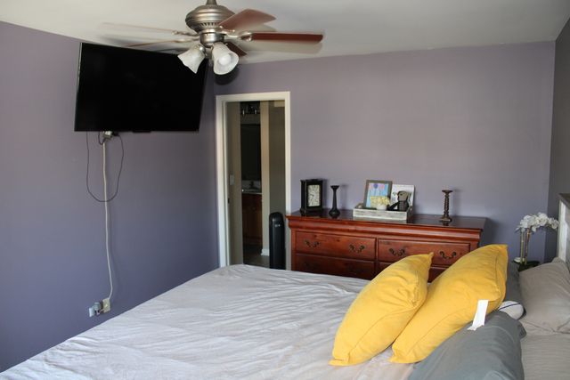 215 Morrow Street C, Somonauk, IL 60552