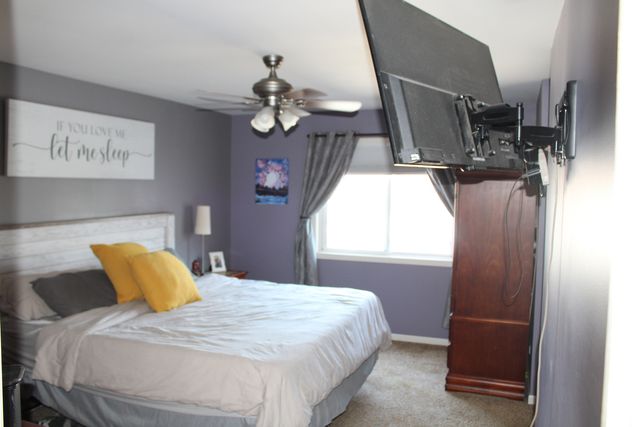 215 Morrow Street C, Somonauk, IL 60552