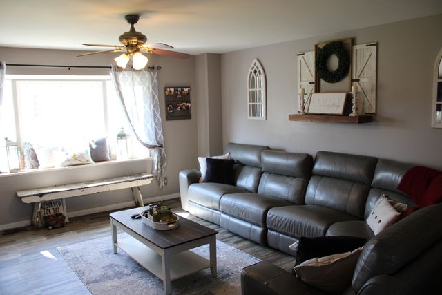 215 Morrow Street C, Somonauk, IL 60552