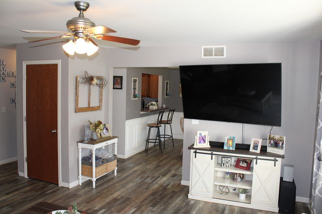 215 Morrow Street C, Somonauk, IL 60552