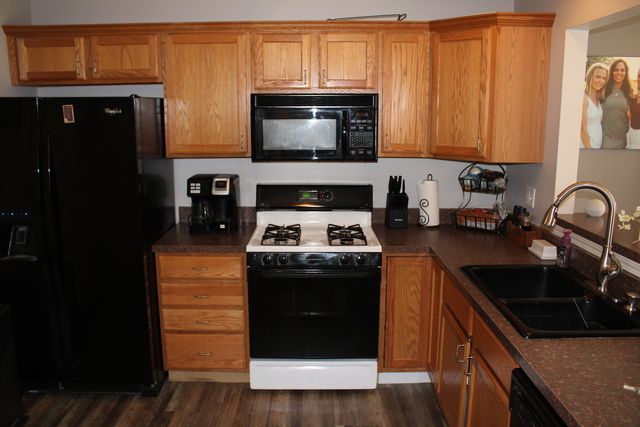 215 Morrow Street C, Somonauk, IL 60552