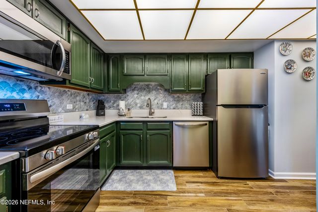 2970 ST JOHNS Avenue 12F, Jacksonville, FL 32205