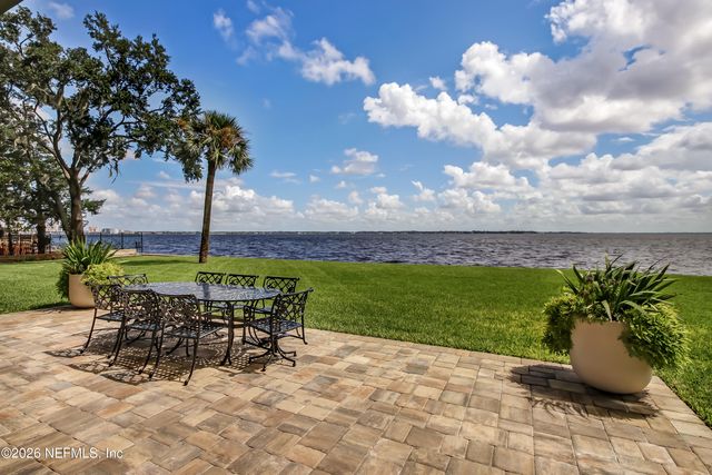 2970 ST JOHNS Avenue 12F, Jacksonville, FL 32205