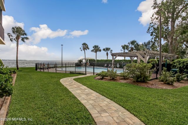 2970 ST JOHNS Avenue 12F, Jacksonville, FL 32205