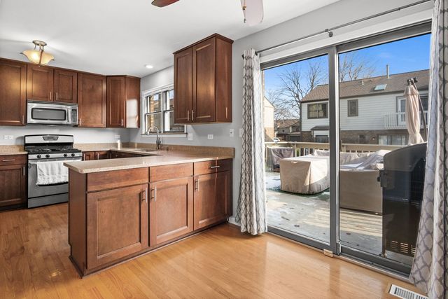 7S367 Augusta Lane, Naperville, IL 60540