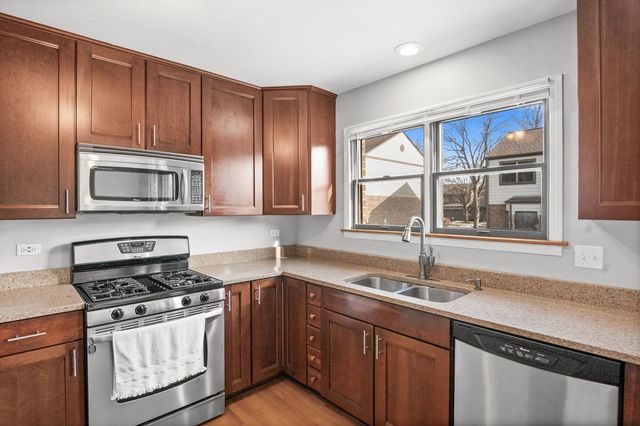 7S367 Augusta Lane, Naperville, IL 60540