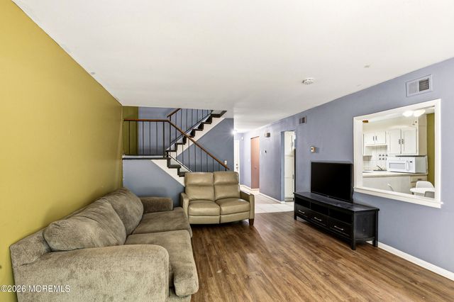 16 Woodlake Drive 16, Lakewood, NJ 08701