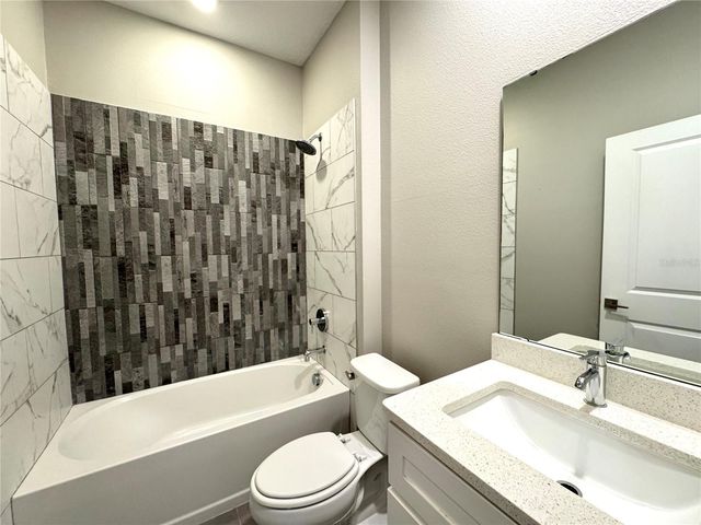 9 ORCHID LANE, Kissimmee, FL 34759