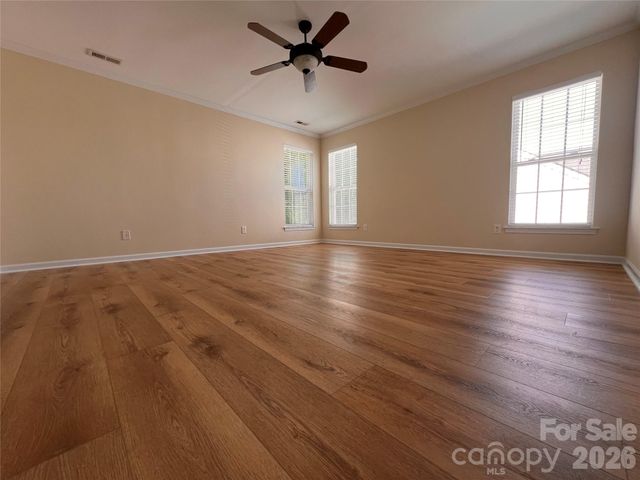 7709 Greylock Ridge Road 18, Matthews, NC 28105
