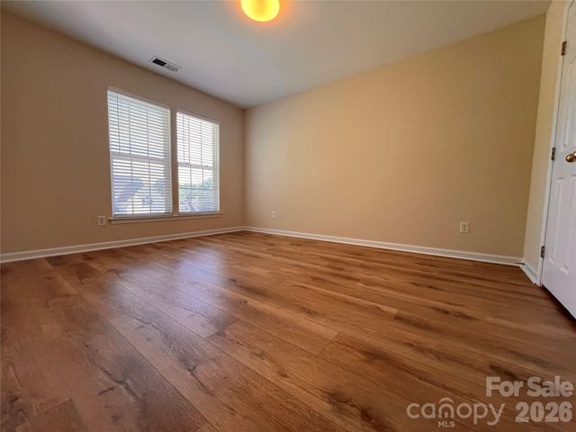 7709 Greylock Ridge Road 18, Matthews, NC 28105