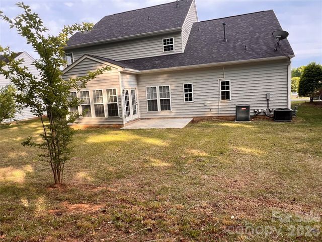 7709 Greylock Ridge Road 18, Matthews, NC 28105