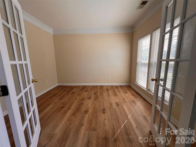 7709 Greylock Ridge Road 18, Matthews, NC 28105