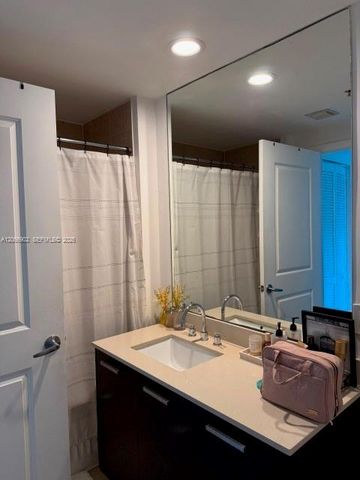 333 NE 24 Street 704, Miami, FL 33137