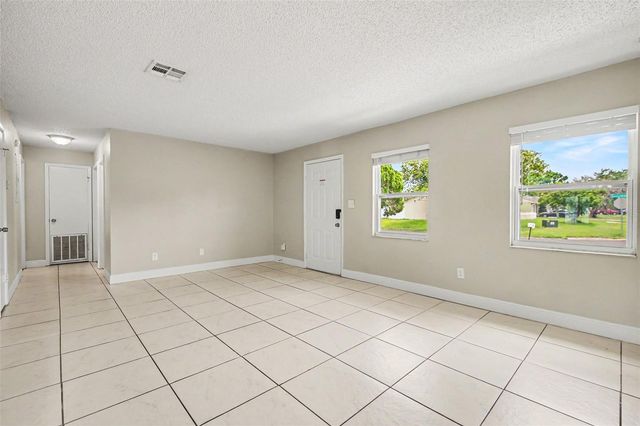 140 GUAYMAS DRIVE, Kissimmee, FL 34743