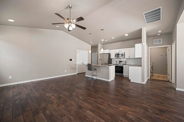 3034 Red Pear Drive, Grand Junction, CO 81504