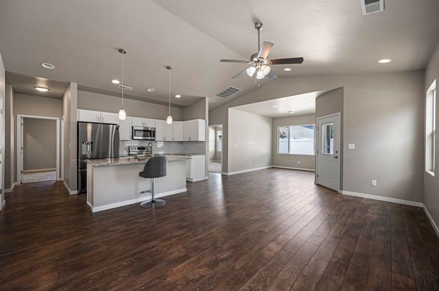 3034 Red Pear Drive, Grand Junction, CO 81504