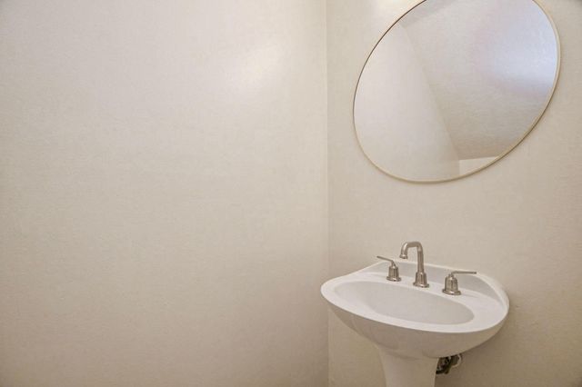 10138 Duchamp Drive, Houston, TX 77036
