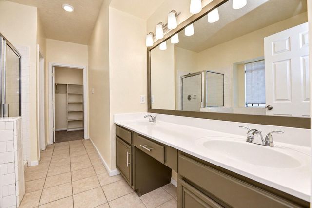 10138 Duchamp Drive, Houston, TX 77036