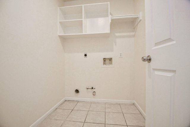 10138 Duchamp Drive, Houston, TX 77036