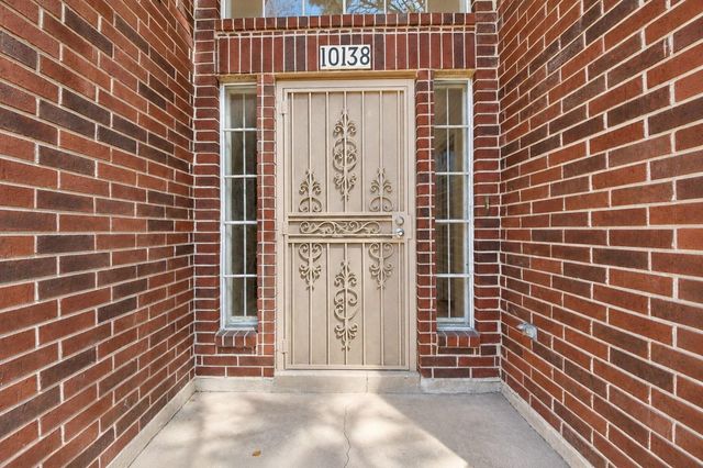10138 Duchamp Drive, Houston, TX 77036