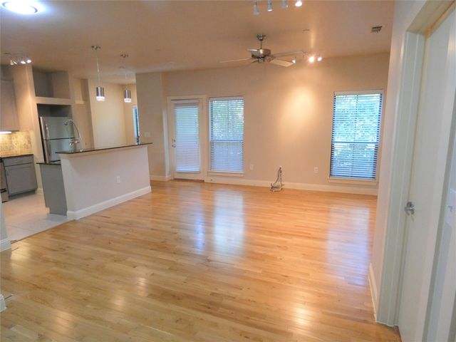 6159 Oram Street 203, Dallas, TX 75214