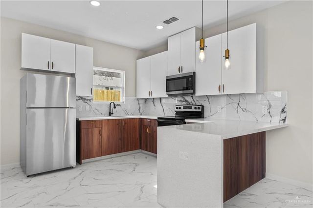 2008 Selena Street 3, Mission, TX 78572