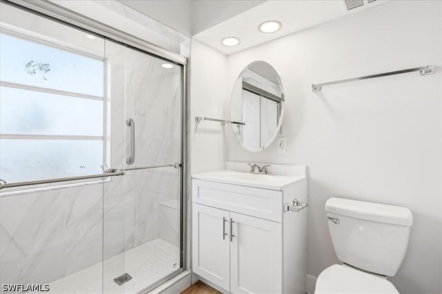653 12th AVE S 653, Naples, FL 34102