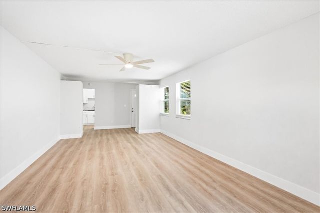 653 12th AVE S 653, Naples, FL 34102